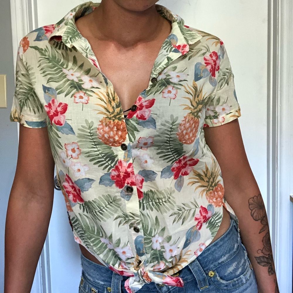 Tie up t-shirt